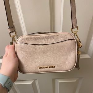 Michael Kors Convertible Crossbody/Fanny pack